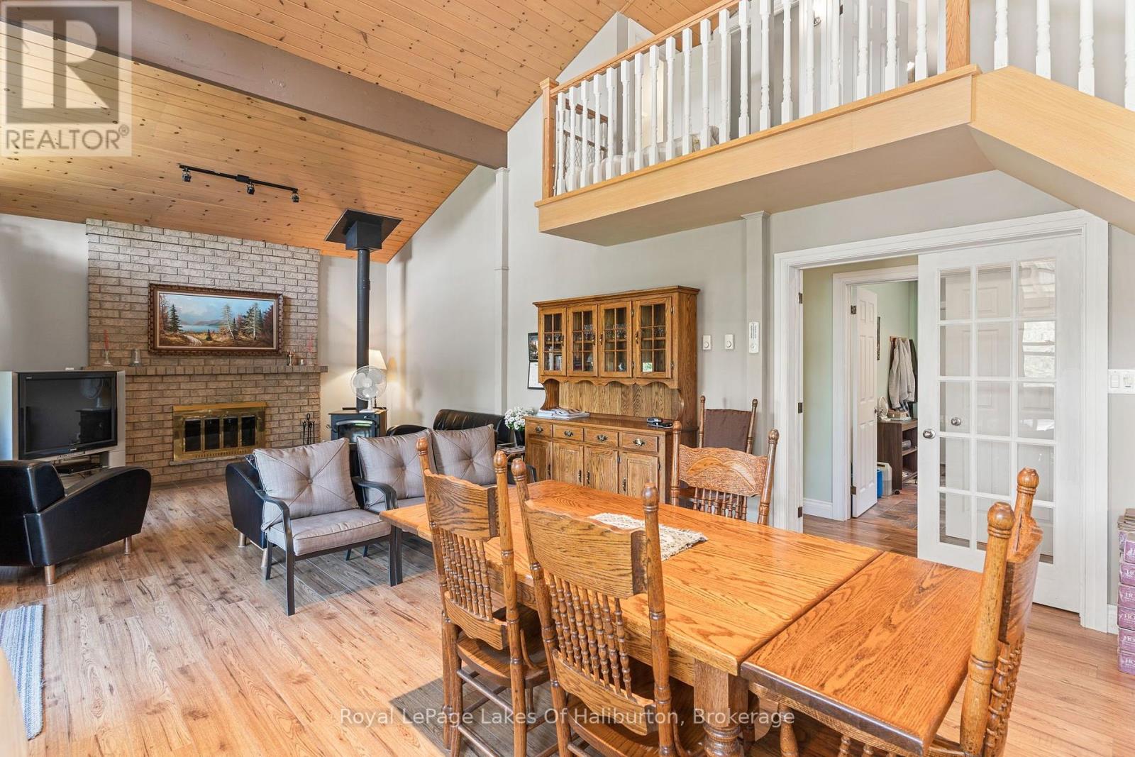 1020 GRANITE LANE - 21