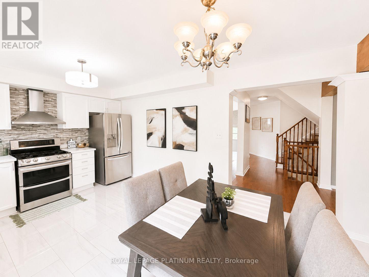 1033 GRANDVIEW STREET N - 8