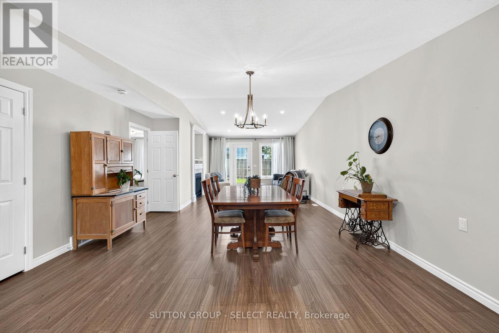 14 DEVON DRIVE - Image 13