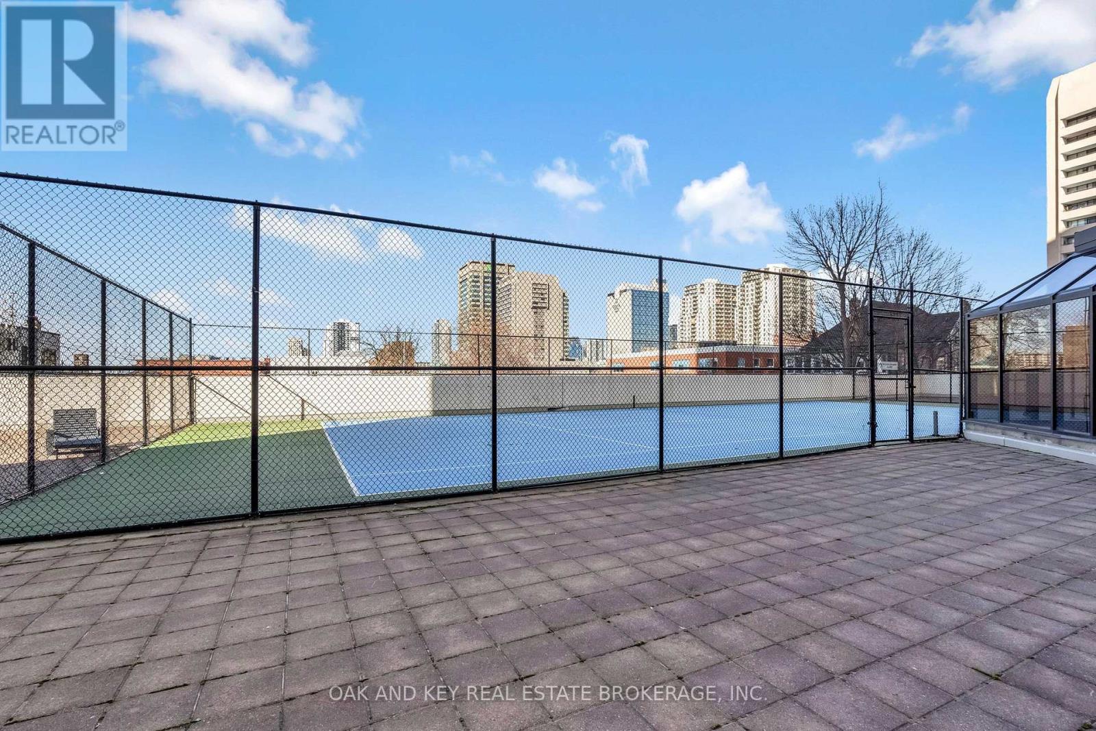 #1805 323 COLBORNE STREET - 28