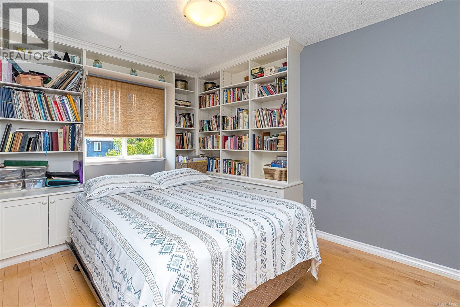 6011 Stoneridge Rd - Image 14