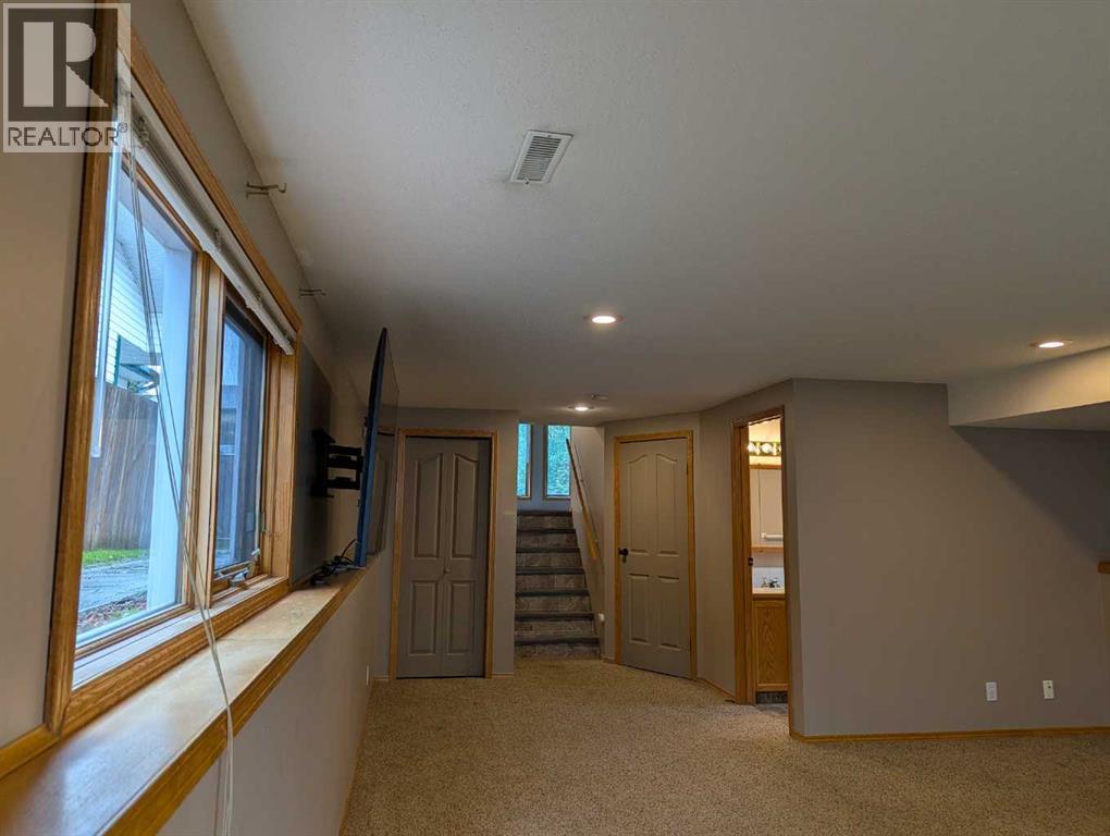 4727 44 Street - Photo 13