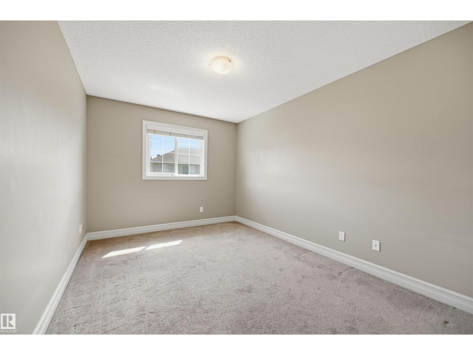 #11 5317 3 AV SW - 30