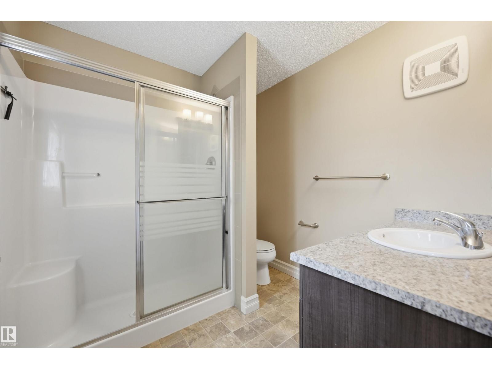#11 5317 3 AV SW - 37