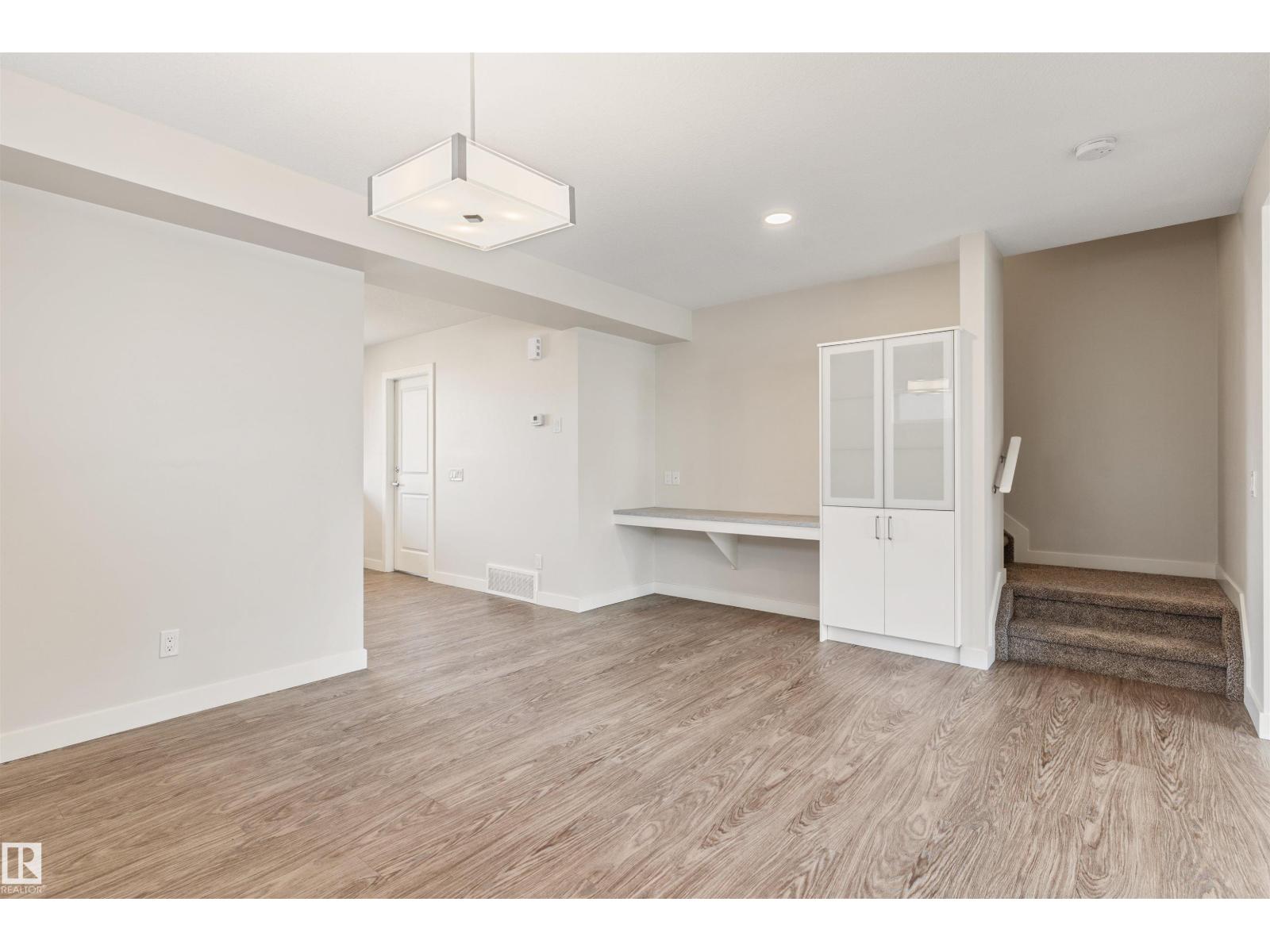 9217 150 ST NW - 11