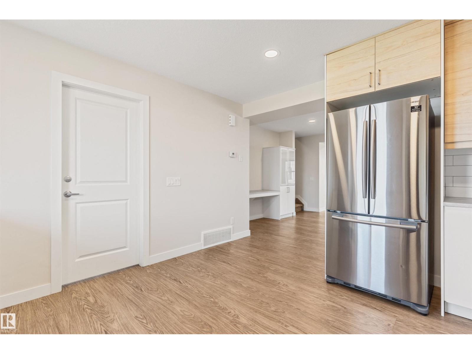 9217 150 ST NW - 18