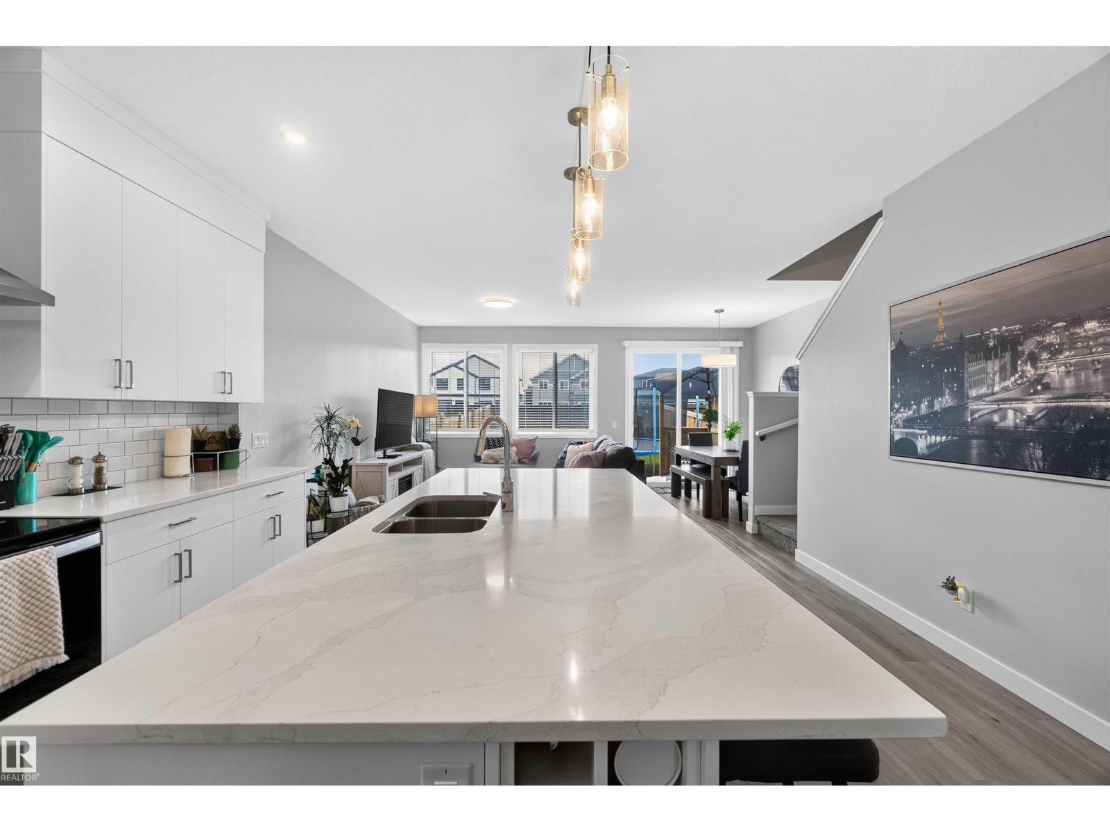 1325 PODERSKY WD SW - Image 19