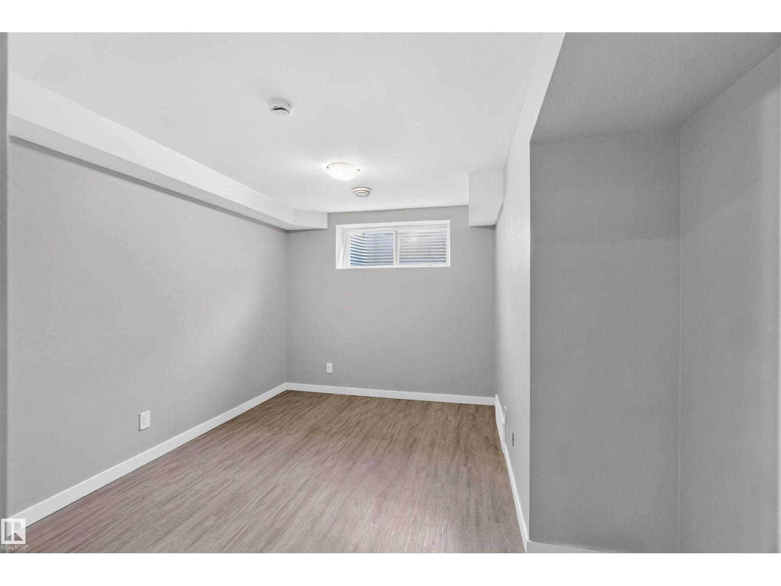 1325 PODERSKY WD SW - Image 33