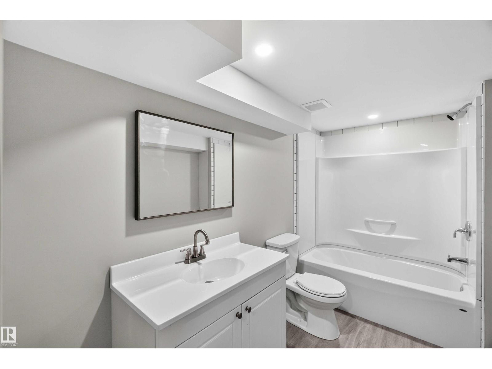 1325 PODERSKY WD SW - Image 37
