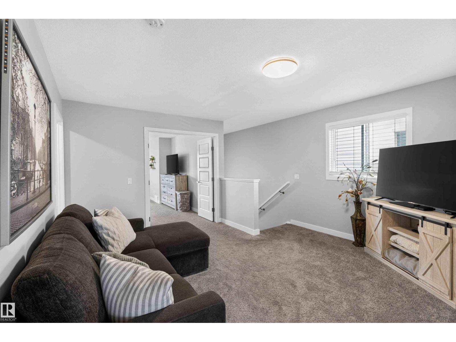 1325 PODERSKY WD SW - Image 41