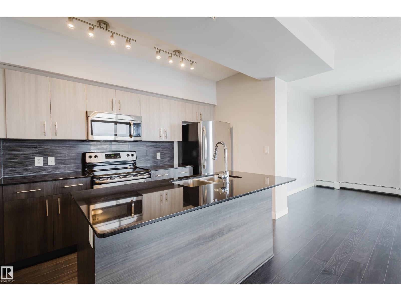 #2207 10226 104 ST NW - Image 10