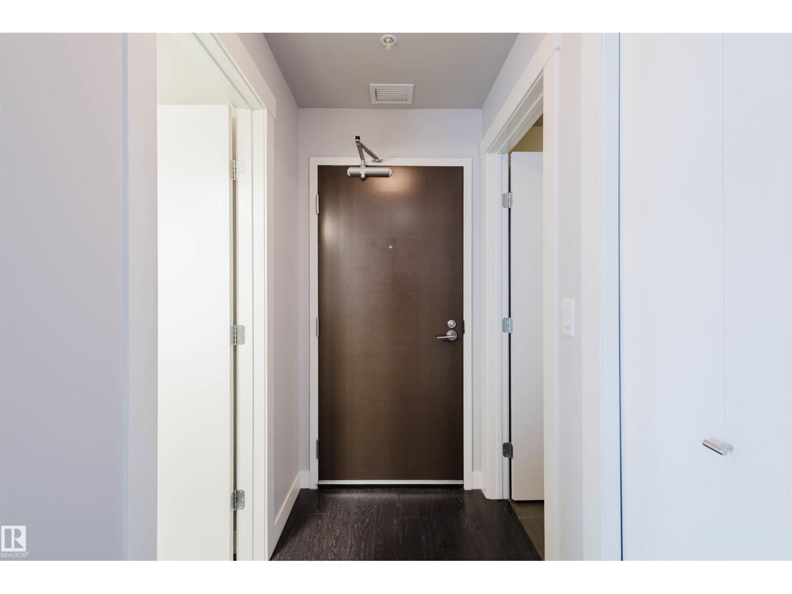 #2207 10226 104 ST NW - Image 4