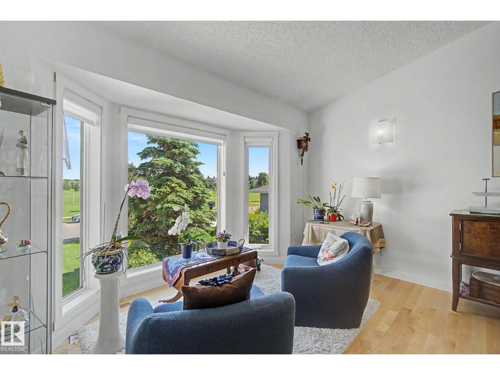 32 FAIRWAY DR - 7