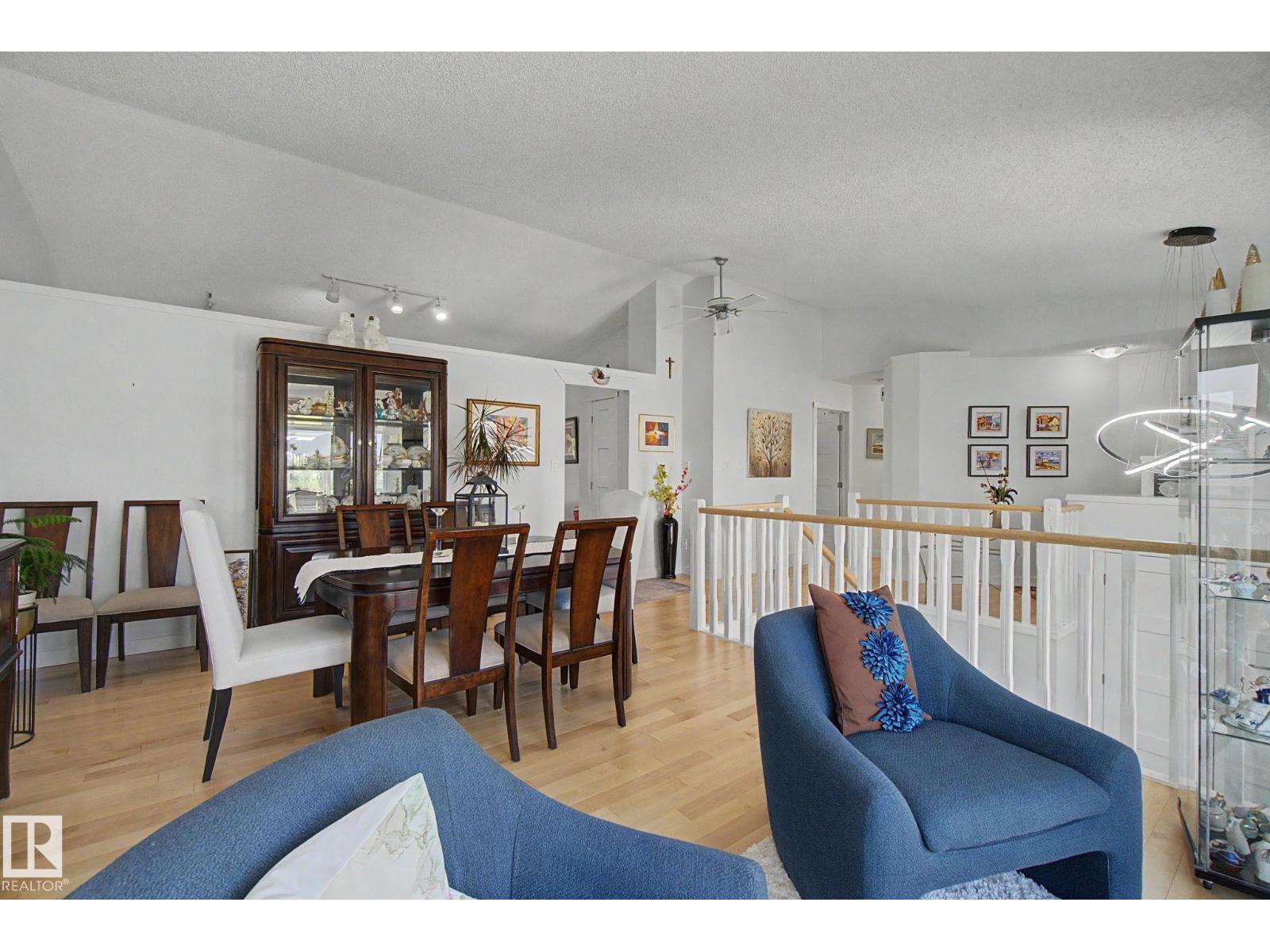 32 FAIRWAY DR - Image 9