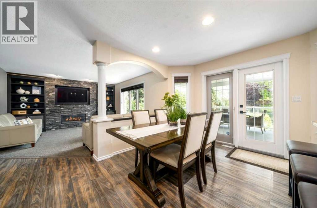 633 Spruce Way SE - Image 16