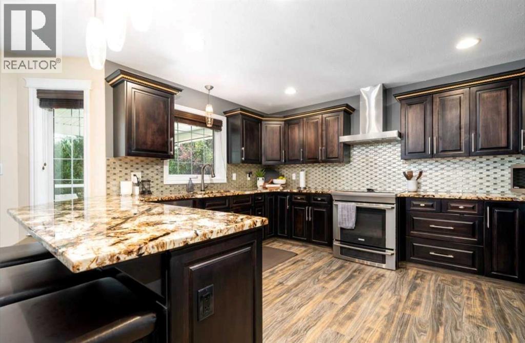 633 Spruce Way SE - Image 18