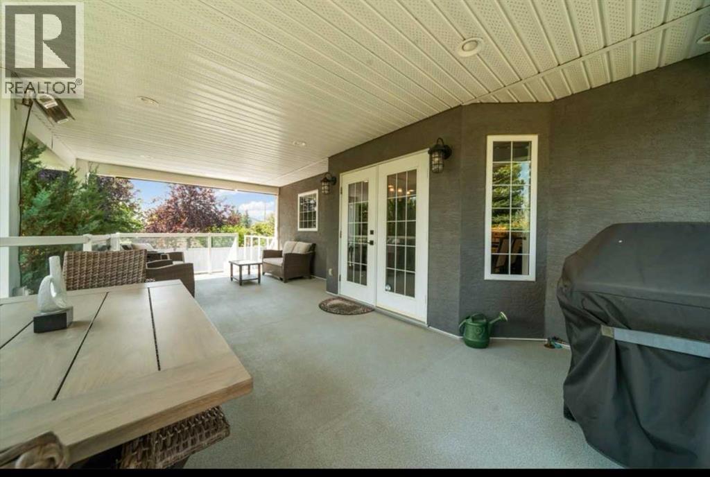633 Spruce Way SE - Image 42