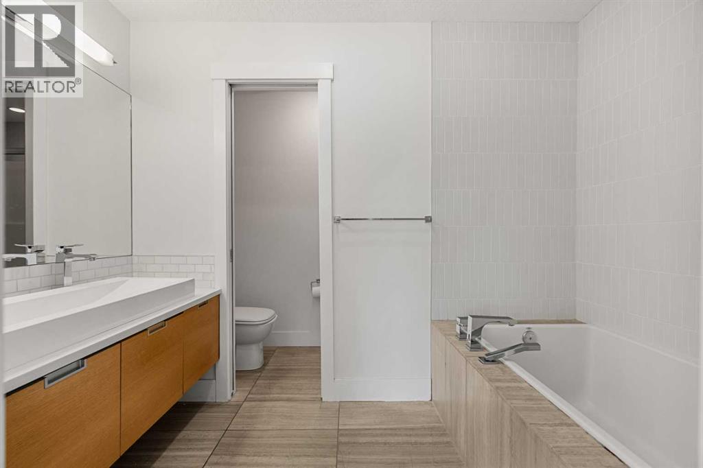 4828 20 Avenue NW - Image 20