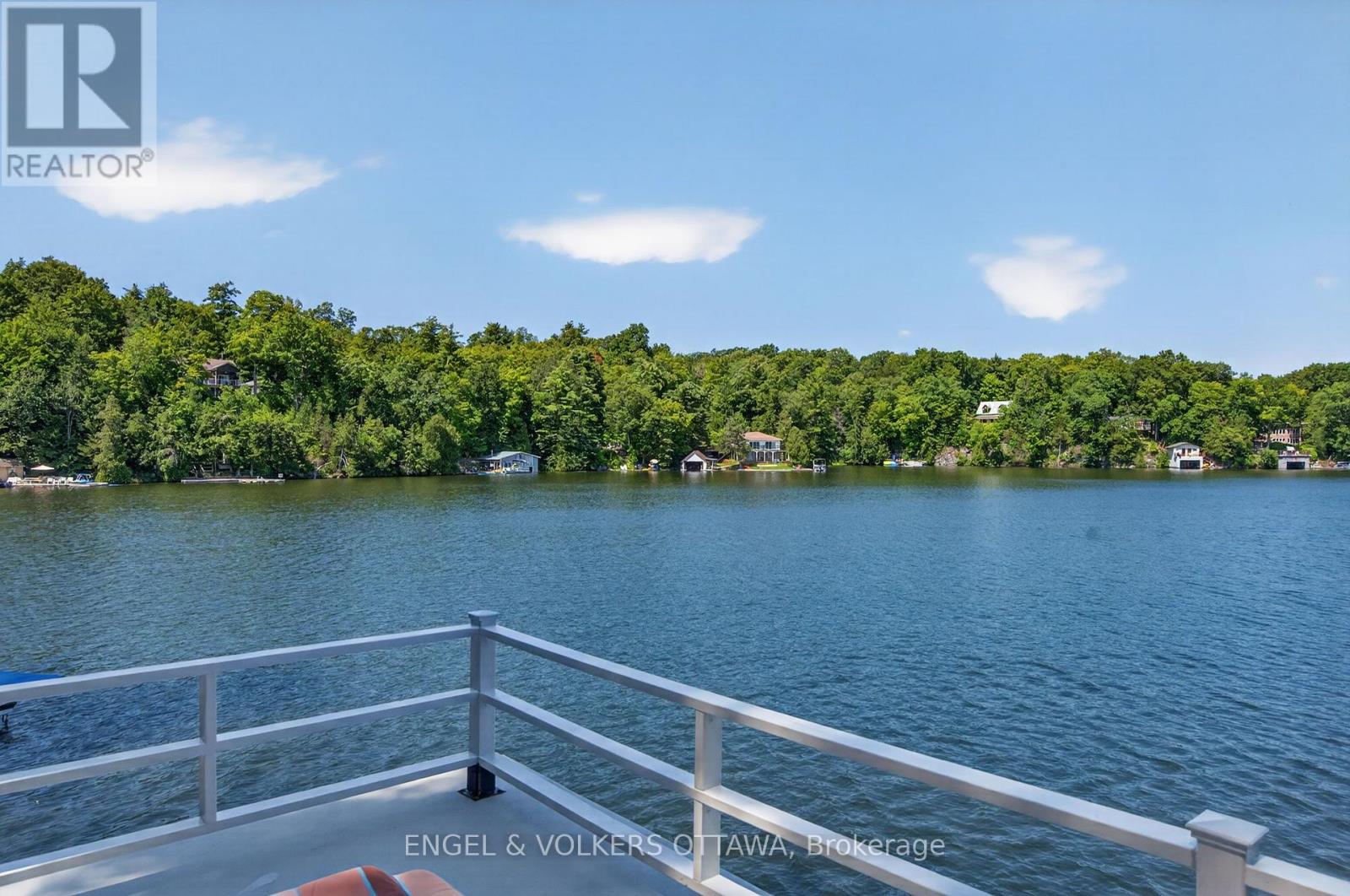 Photograph of 942 DUNN ROVIN LANE