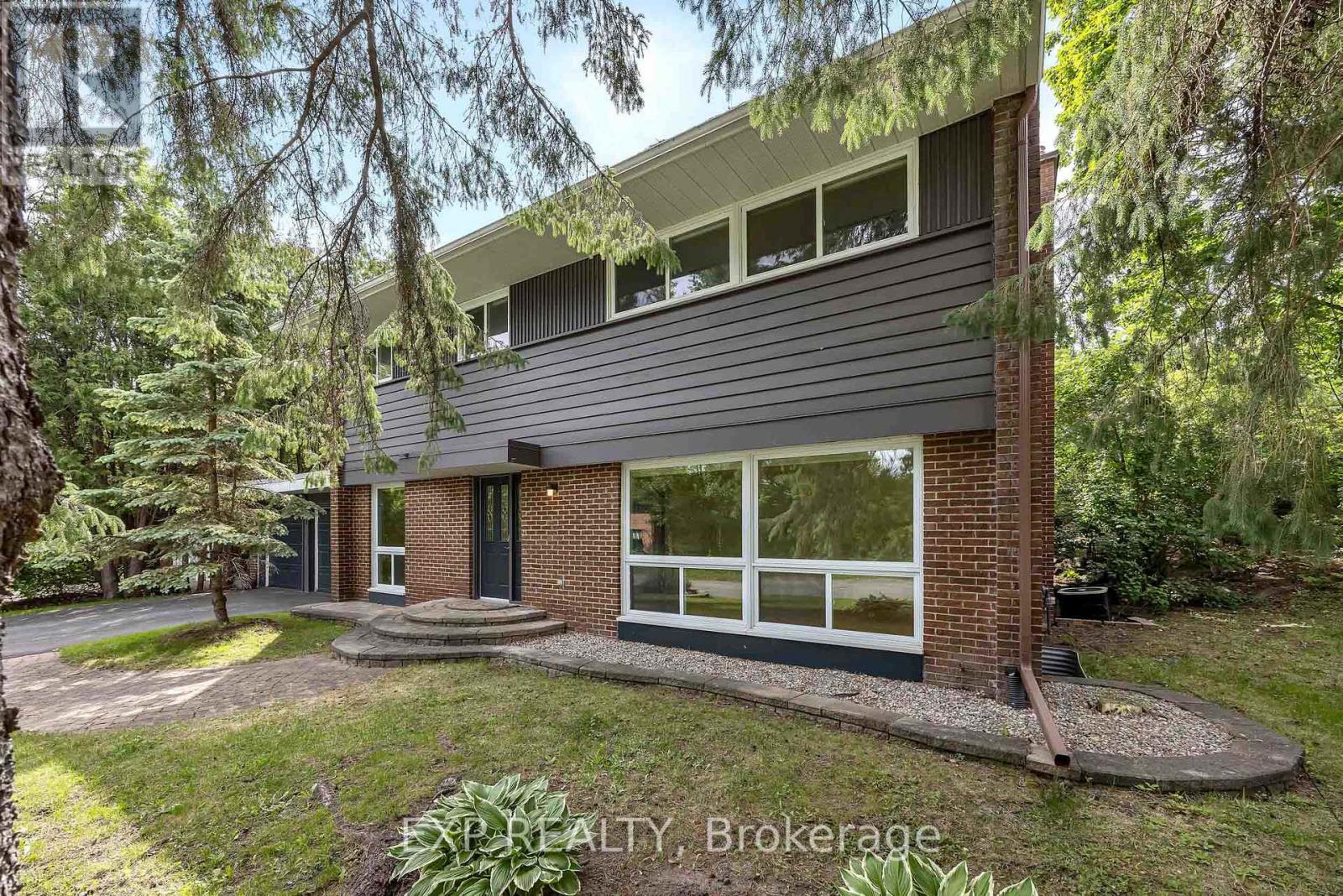 14 CARR CRESCENT - 3