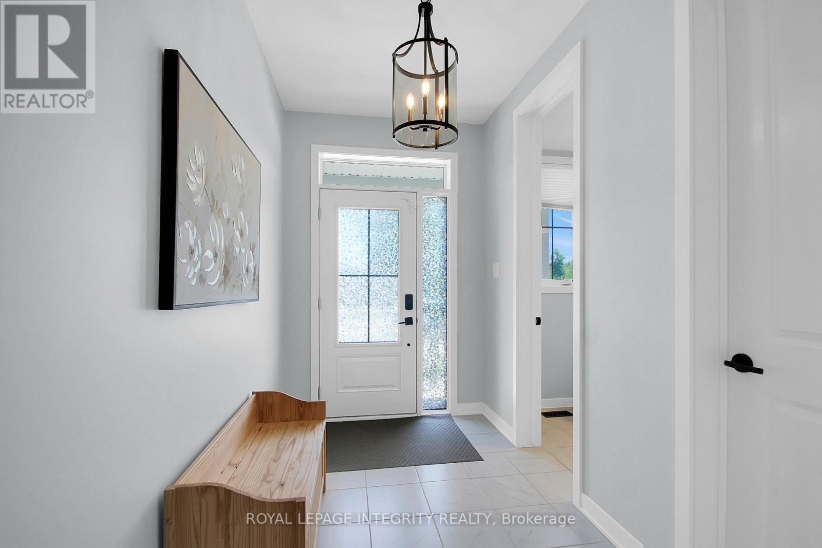 774 DERREEN AVENUE - 4