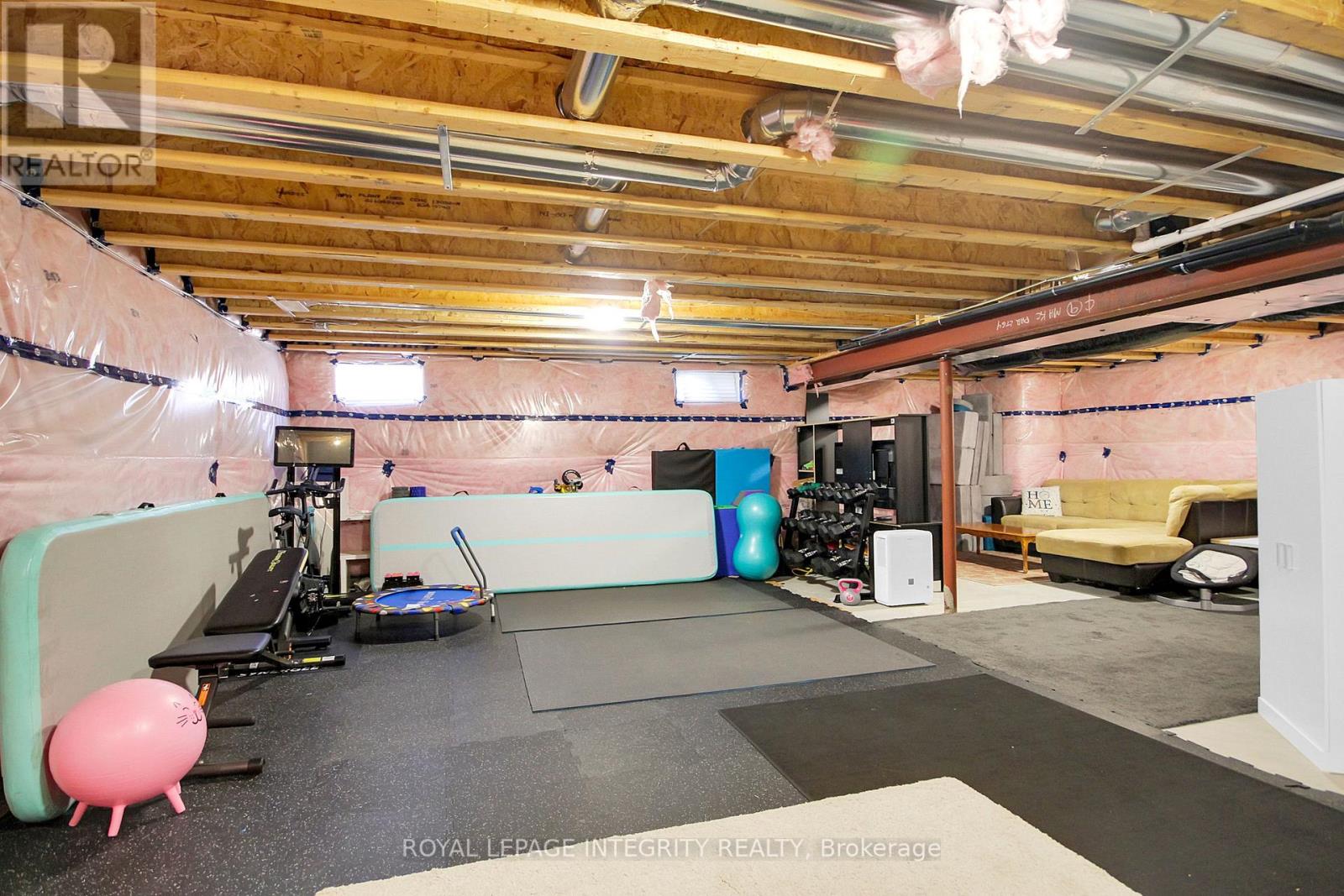 774 DERREEN AVENUE - 44