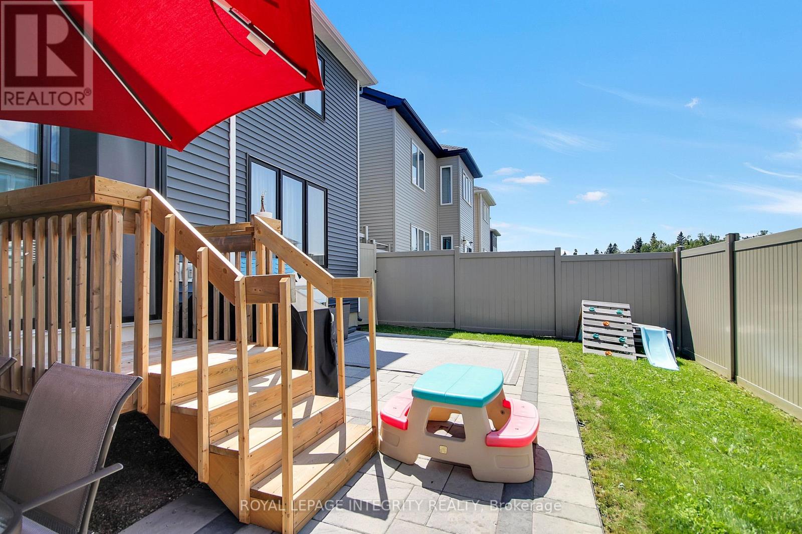 774 DERREEN AVENUE - 47