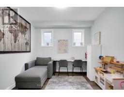 Mud room - 774 Derreen Avenue, Ottawa, ON K2S2Z1 Photo 13