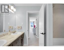 774 Derreen Avenue, Ottawa, ON K2S2Z1 Photo 39