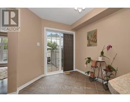358 Aldworth Private, Ottawa, ON K2S0M9 Photo 14