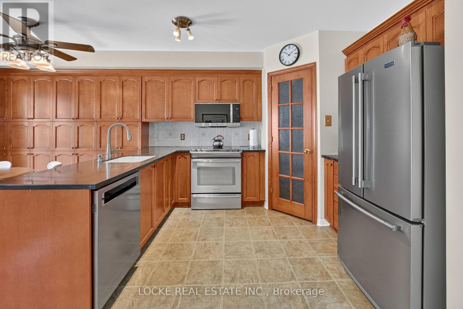 3 Bed, 3 Bath House for Sale in Ottawa – 1127 BRASSEUR CRESCENT, Ottawa – MLS# X13649754 - Image 10