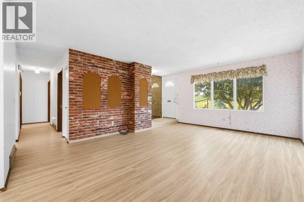 3803 14 Avenue NE - Image 13