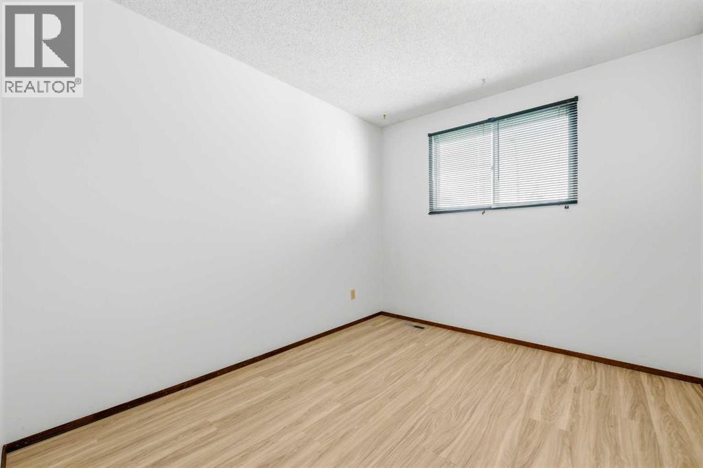 3803 14 Avenue NE - Image 25