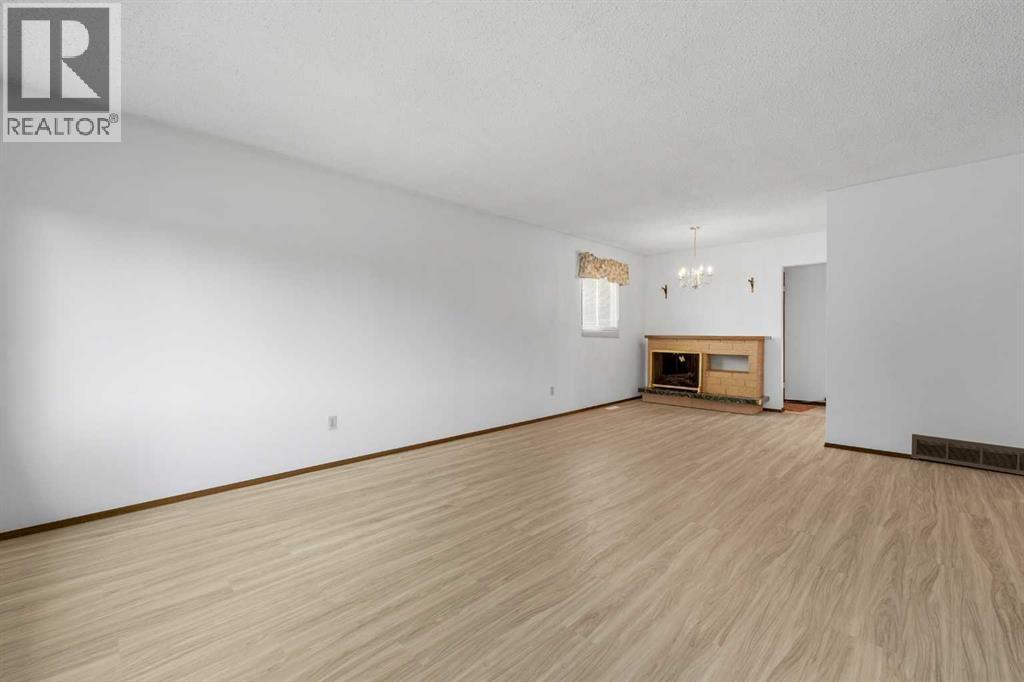 3803 14 Avenue NE - Image 11