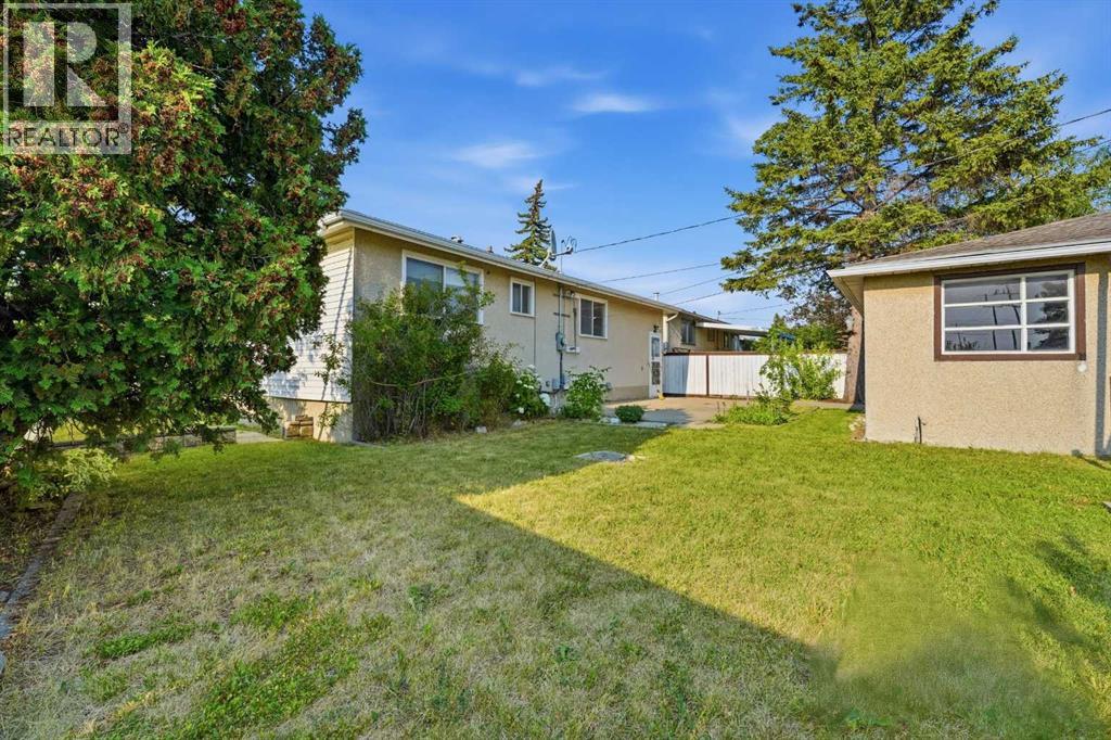 3803 14 Avenue NE - Image 6