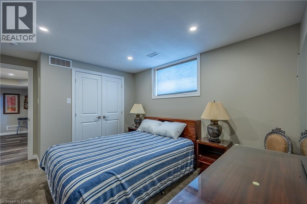 7 STONEBRIDGE Place - Image 31