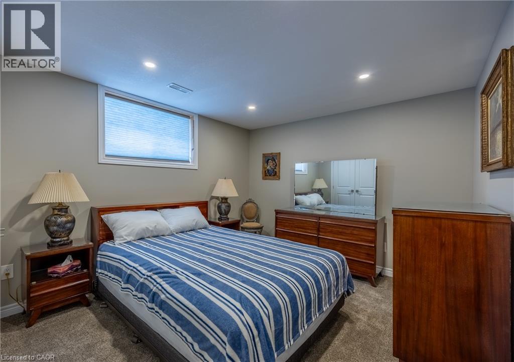 7 STONEBRIDGE Place - Image 30