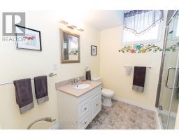 135 White Sands Way, Wasaga Beach, ON L9Z0E3 Photo 16