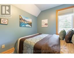 2289 Kinnear Side Road, Severn, ON L0K1E0 Photo 21