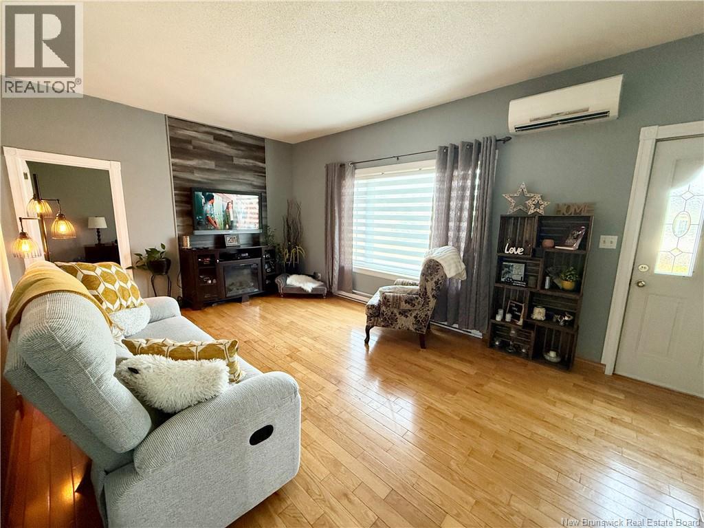 565 St Simon - 11