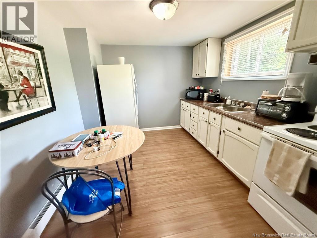 565 St Simon - 29
