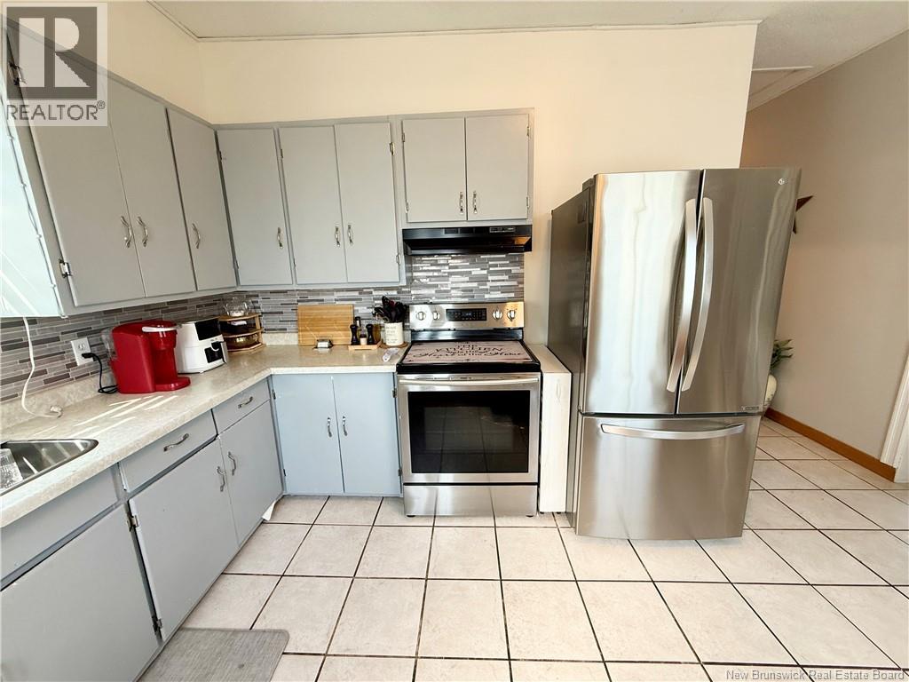 565 St Simon - 3