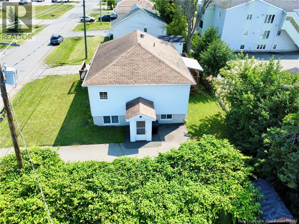 565 St Simon - 37