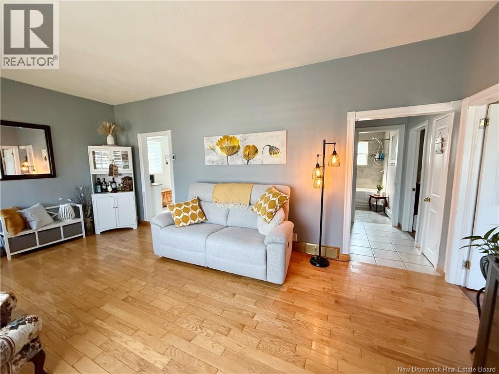 565 St Simon - 8