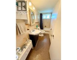565 St Simon, Bathurst, NB E2A3L7 Photo 28