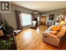 Bath (# pieces 1-6) - 565 St Simon, Bathurst, NB E2A3L7 Photo 9