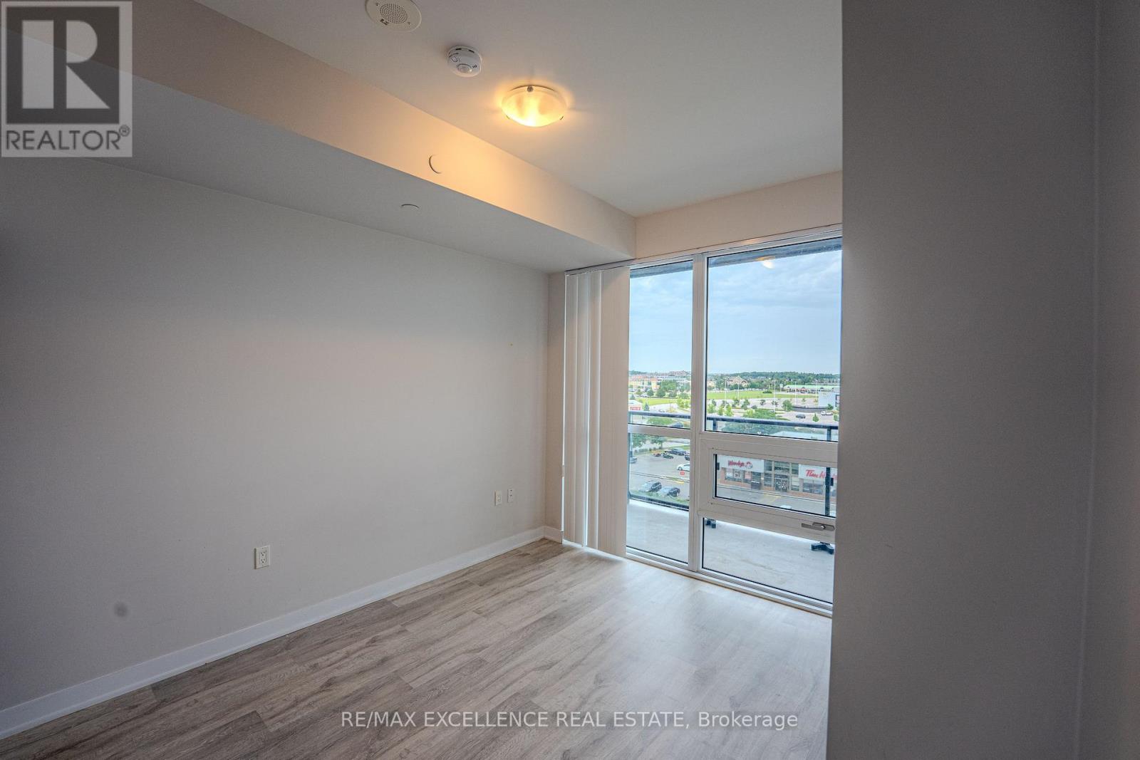 #601 4677 GLEN ERIN DRIVE - 7