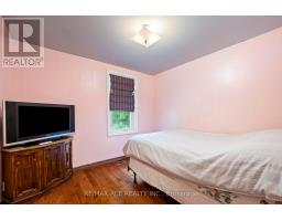 Bedroom 3 - 11 Maple Lane, Caledon, ON L7E0L3 Photo 13
