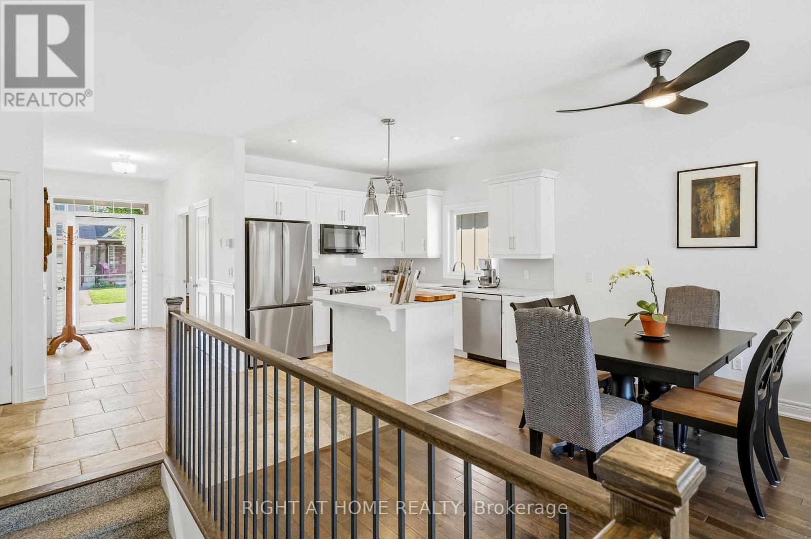 25 RIESLING DRIVE - 27