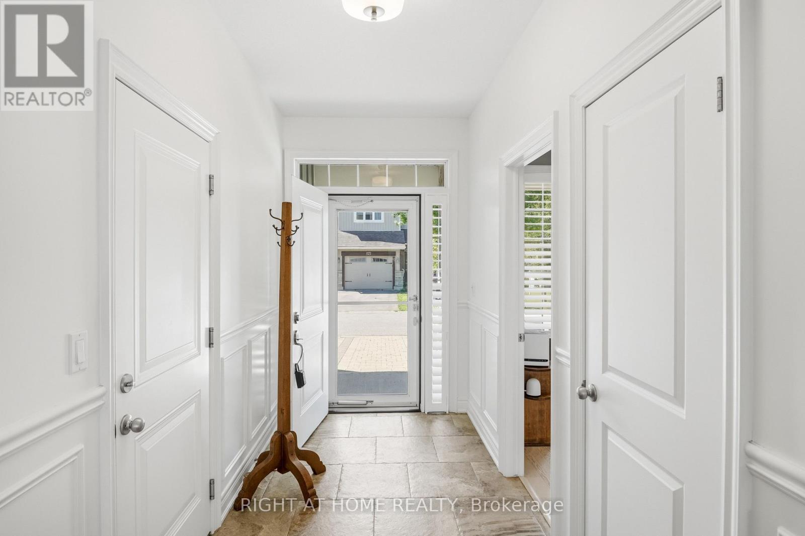 25 RIESLING DRIVE - 9